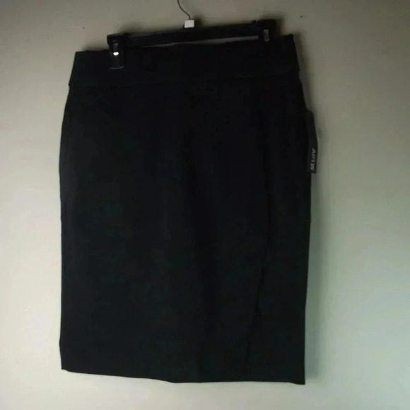 Vintage Apt 9 Pull-on Black Skirt Sz 8 NWT - Picture 1 of 9